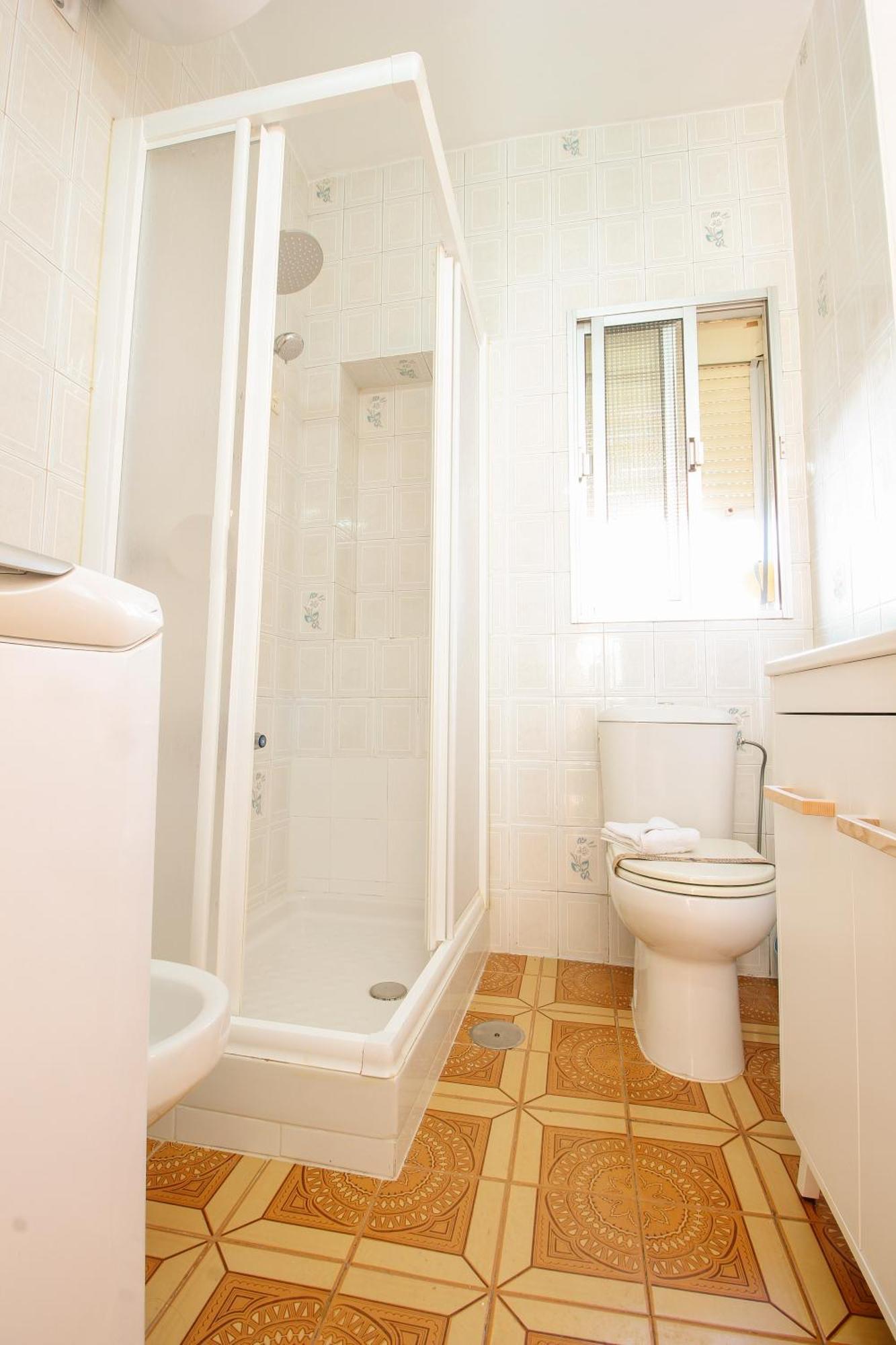 Triana 44 Familiar Luxury Apartment Seville