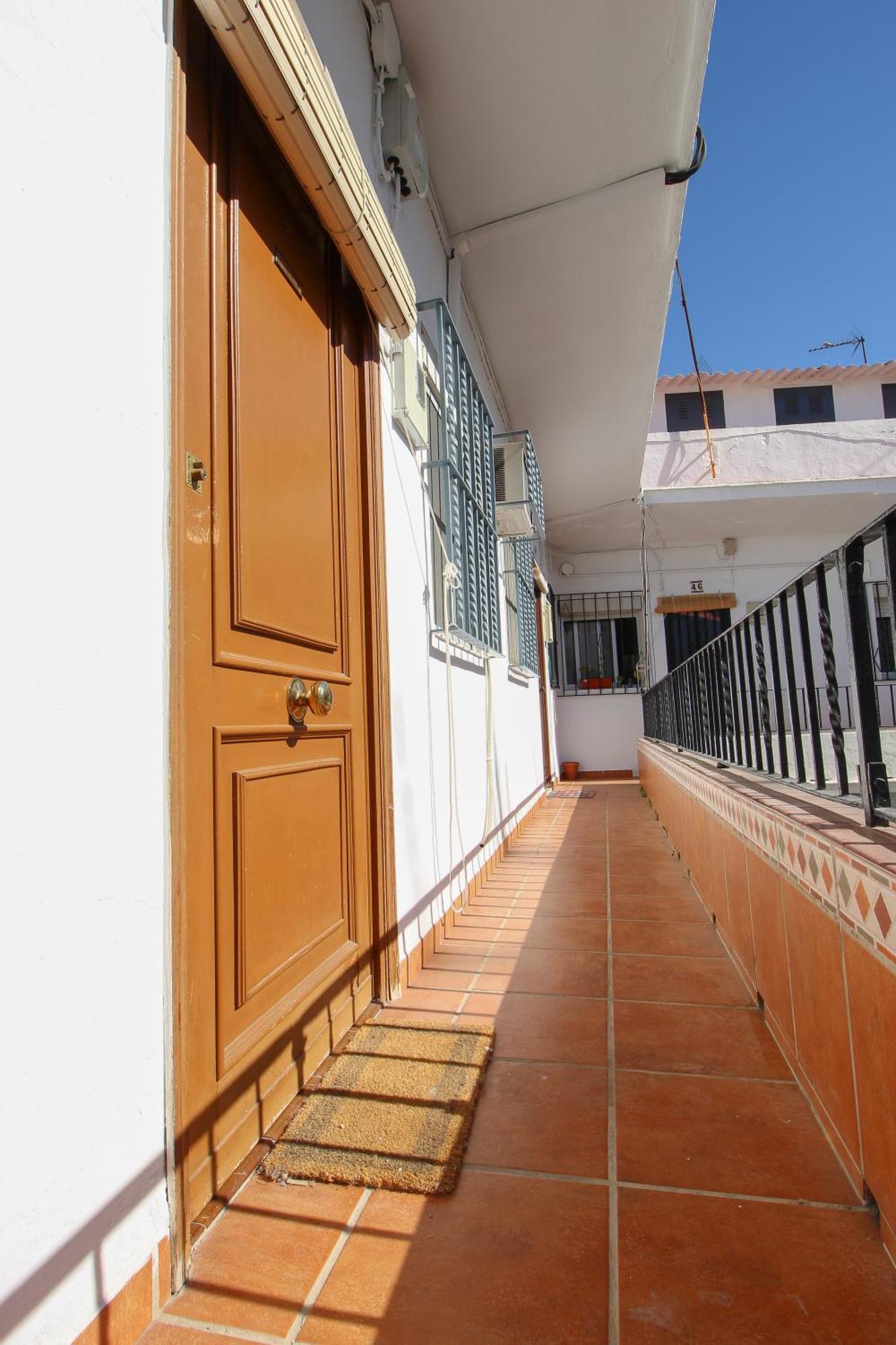 Triana 44 Familiar Luxury Apartment