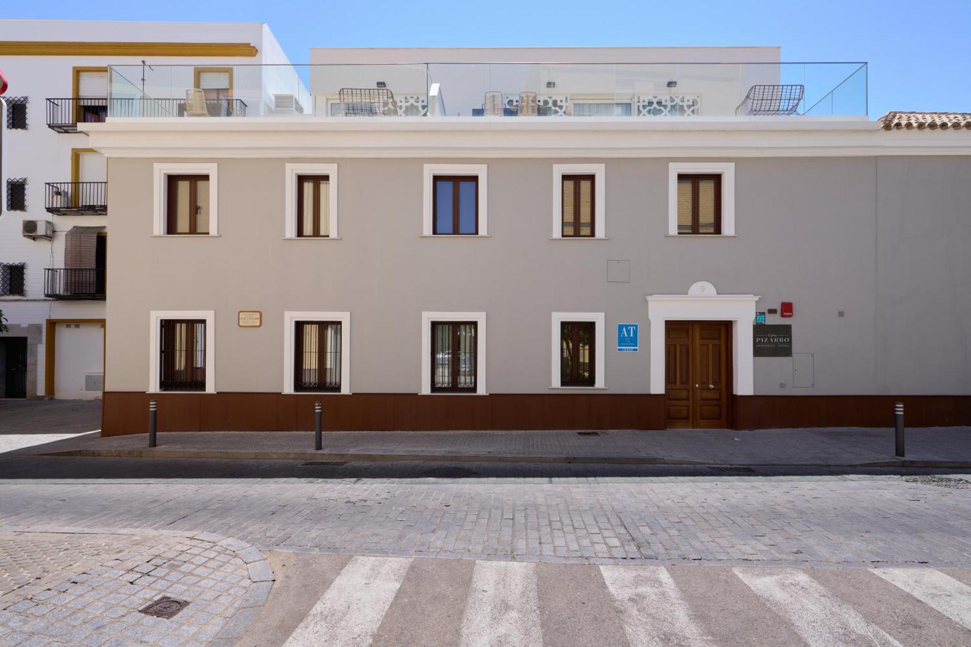 Casa Pizarro, By Homing U *