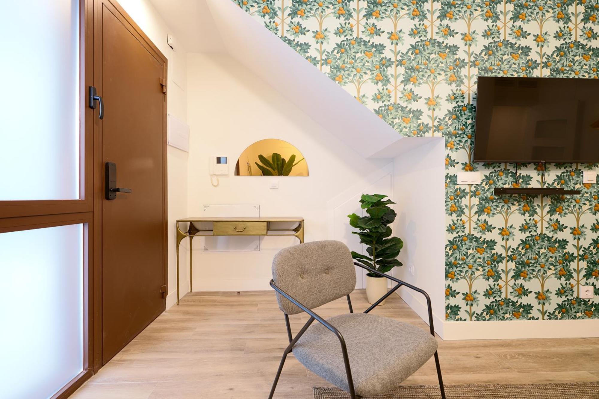 Casa Pizarro, By Homing U