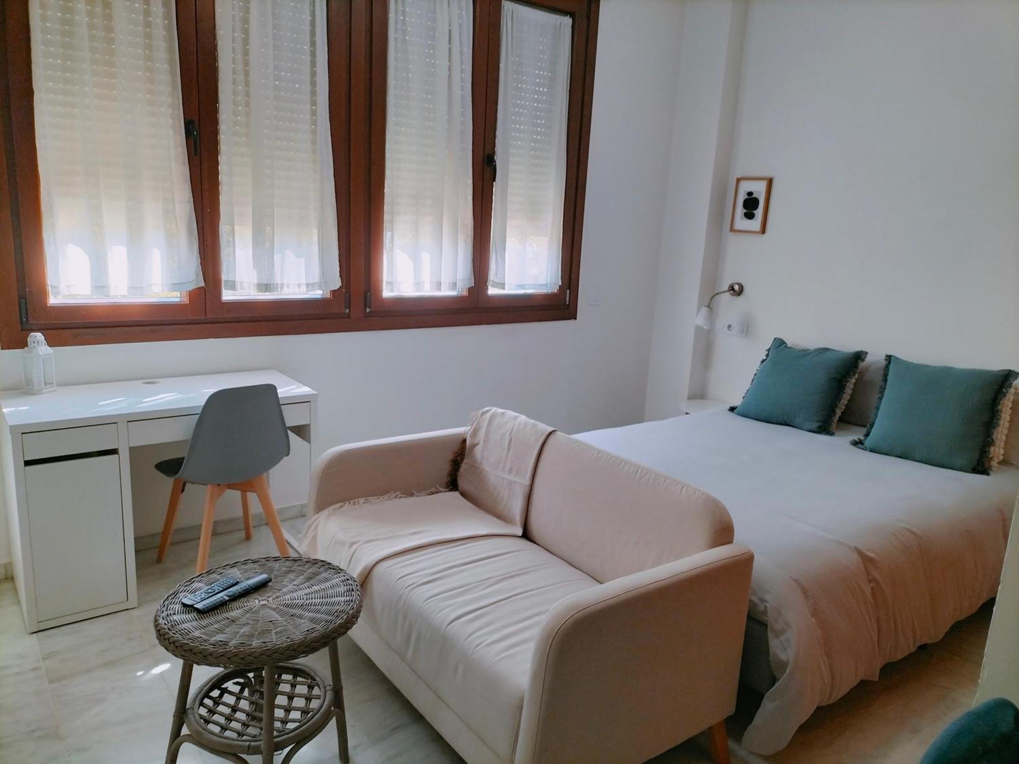 De Lux Apartment *