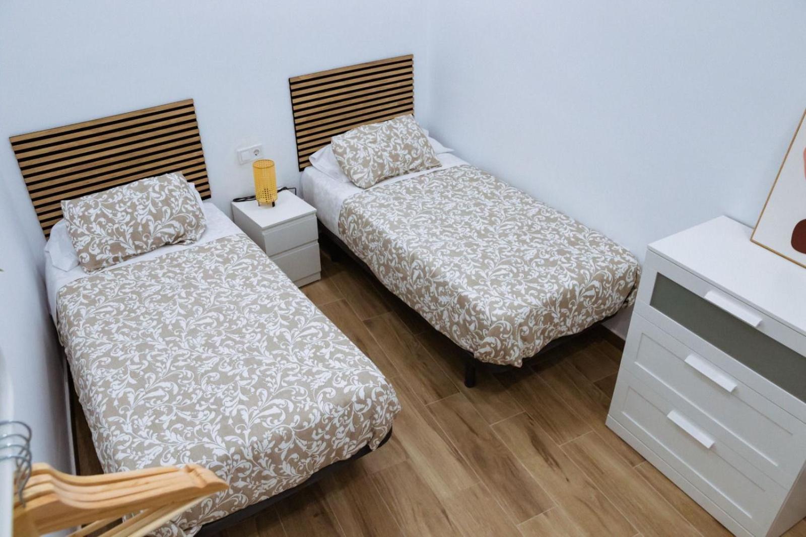 Hostel Triana Riverside