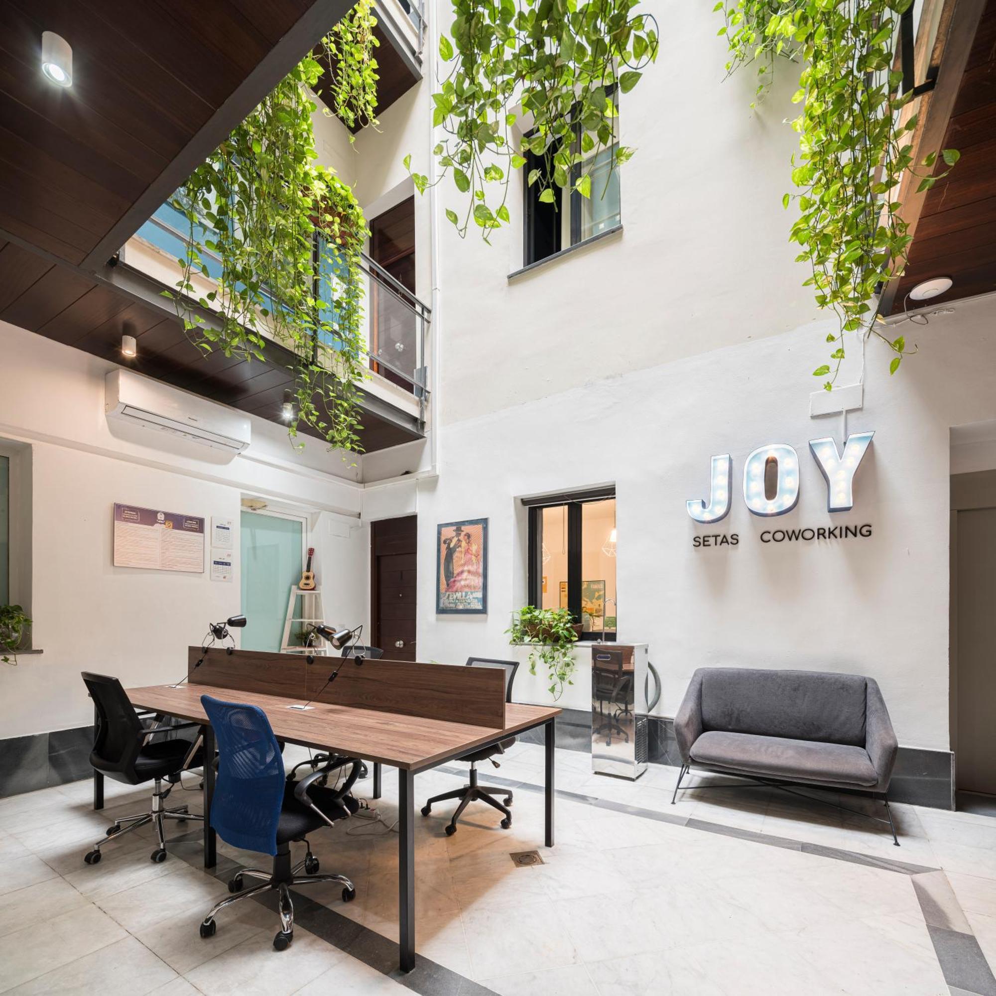 Joy Setas Coworking * Seville
