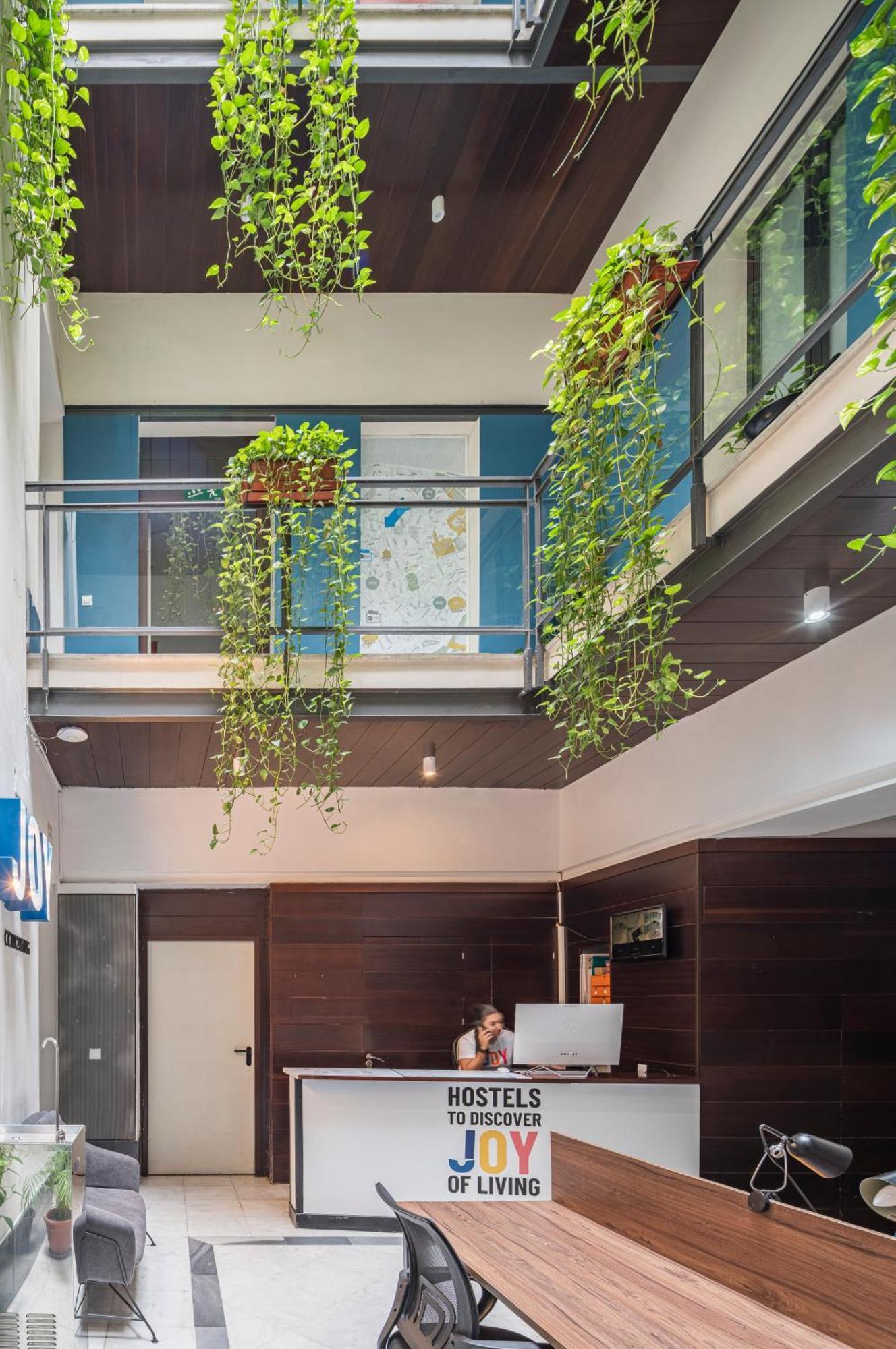 Joy Setas Coworking Hostel