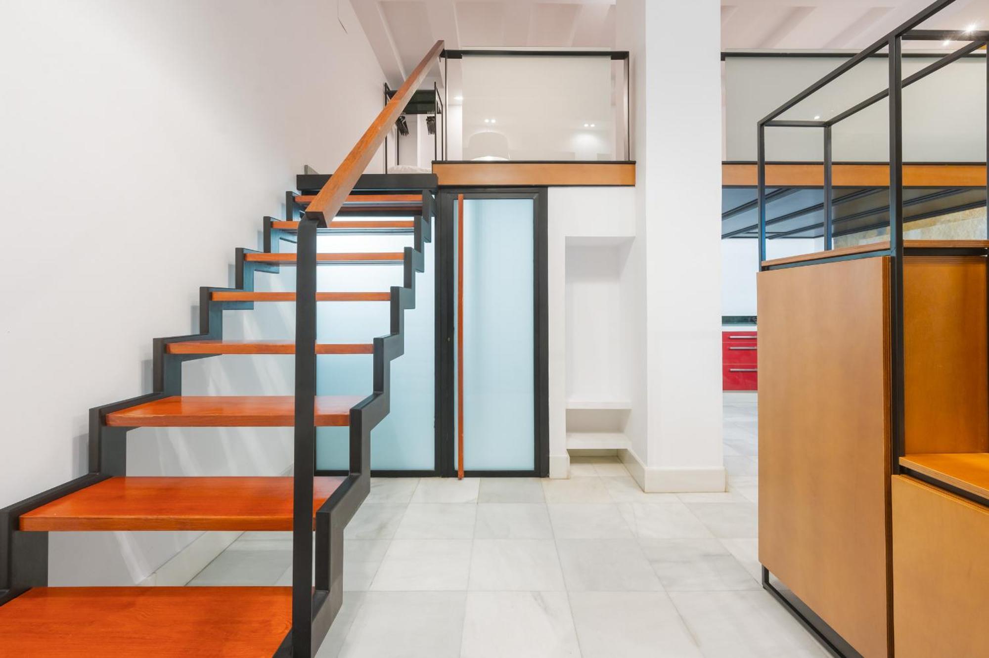 Modern Duplex - Loft Style - Historic Centre Apartment *