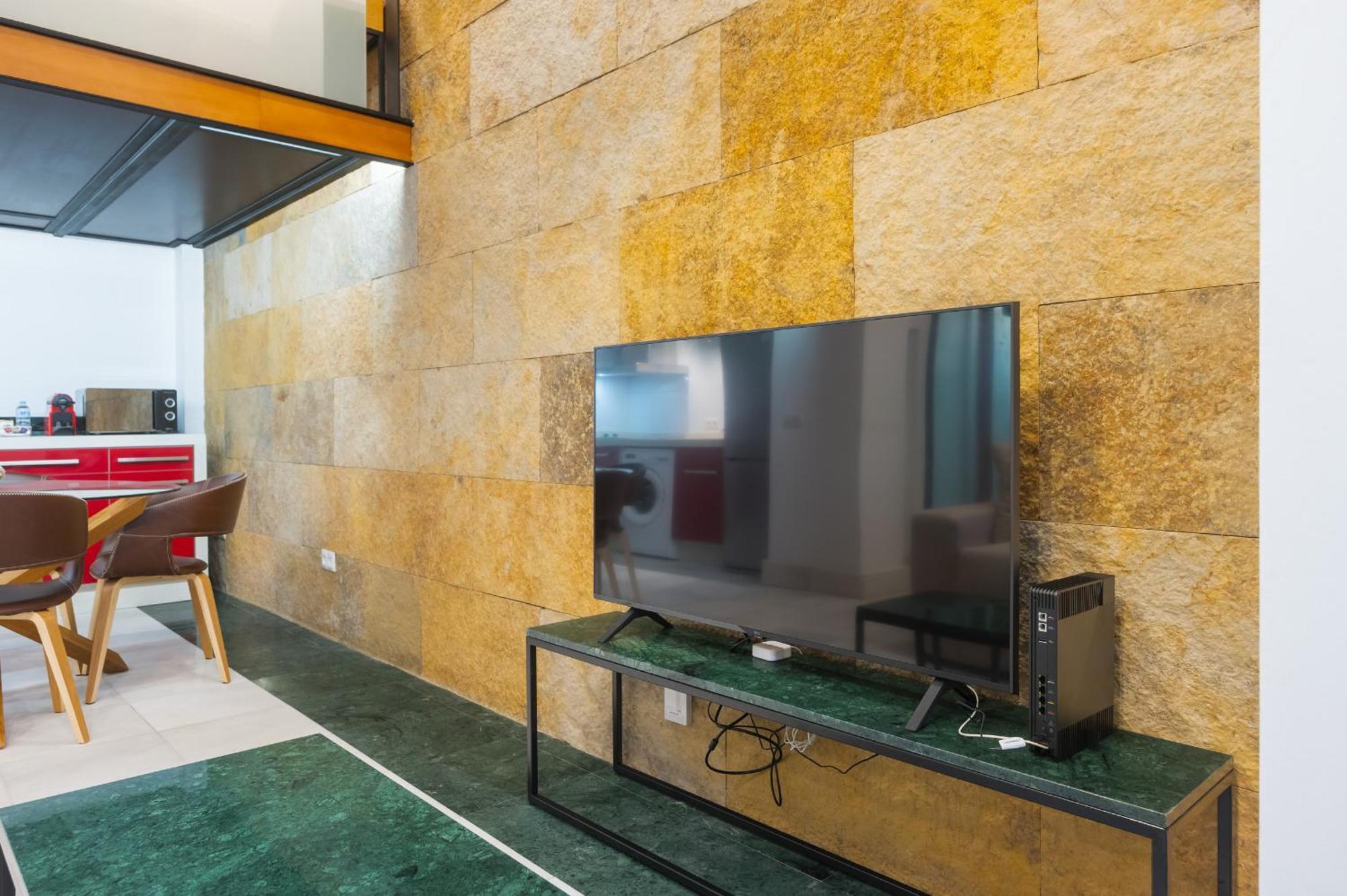 Modern Duplex - Loft Style - Historic Centre Apartment *