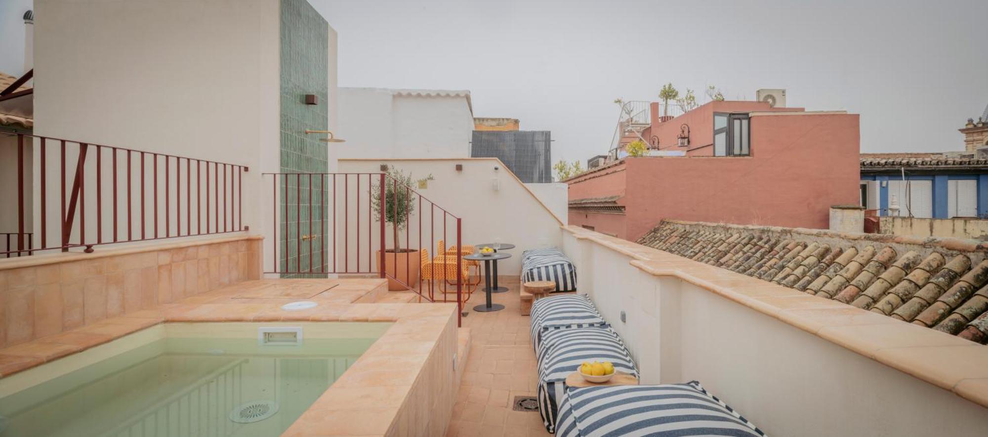 Lirium Casa Patio Guest house Seville