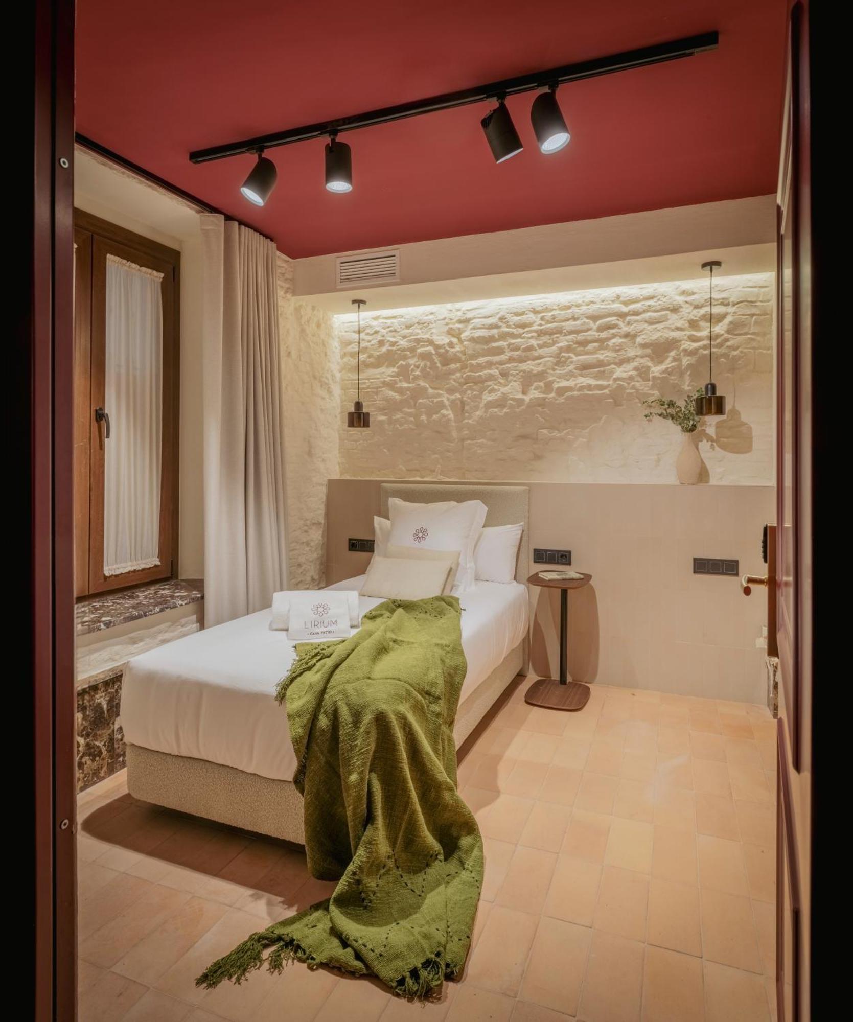 Lirium Casa Patio Guest house Seville