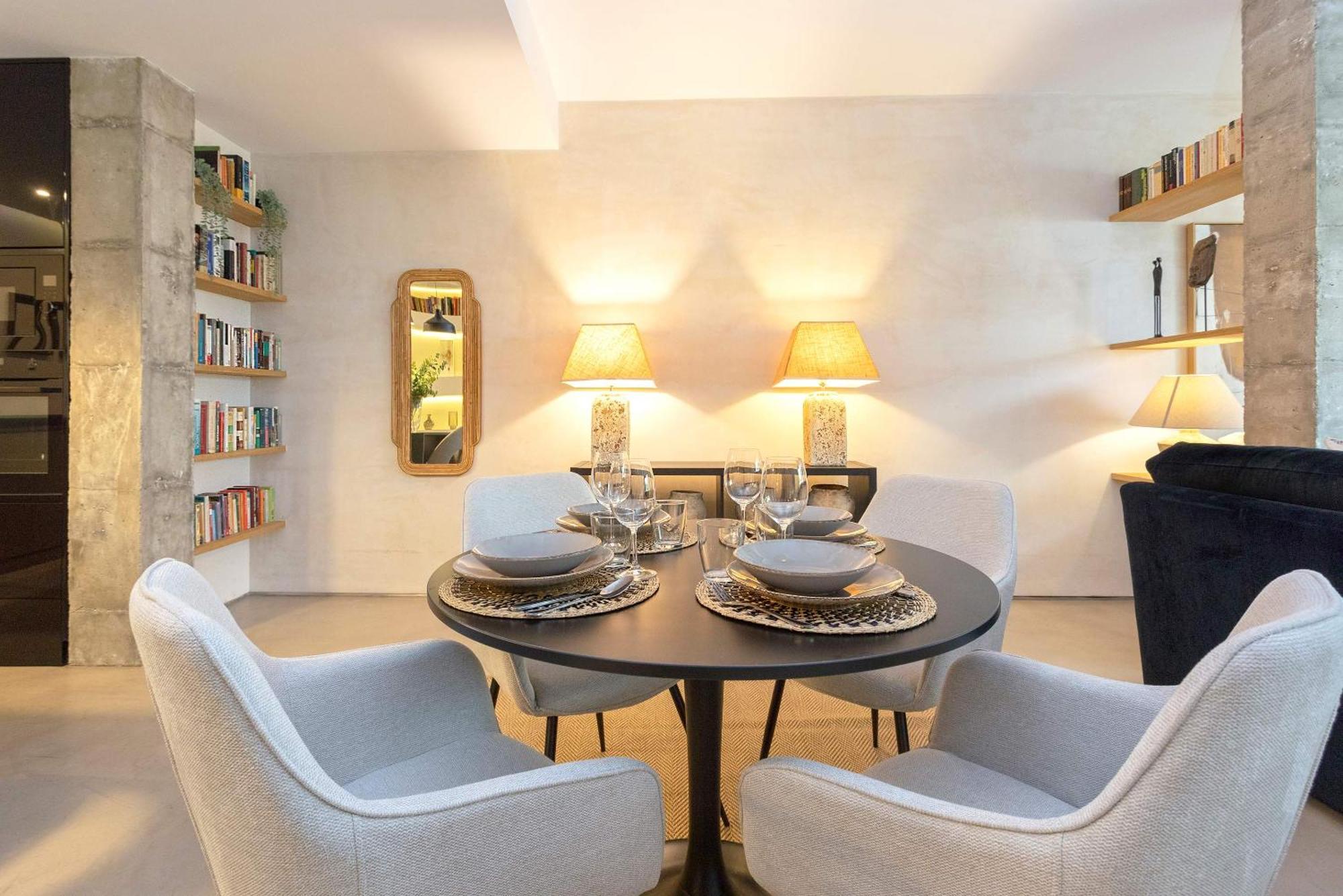Genteel Pureza Apartment