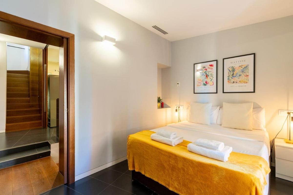 Apartment C2 With Terrace In The Arenal, Cathedral Seville