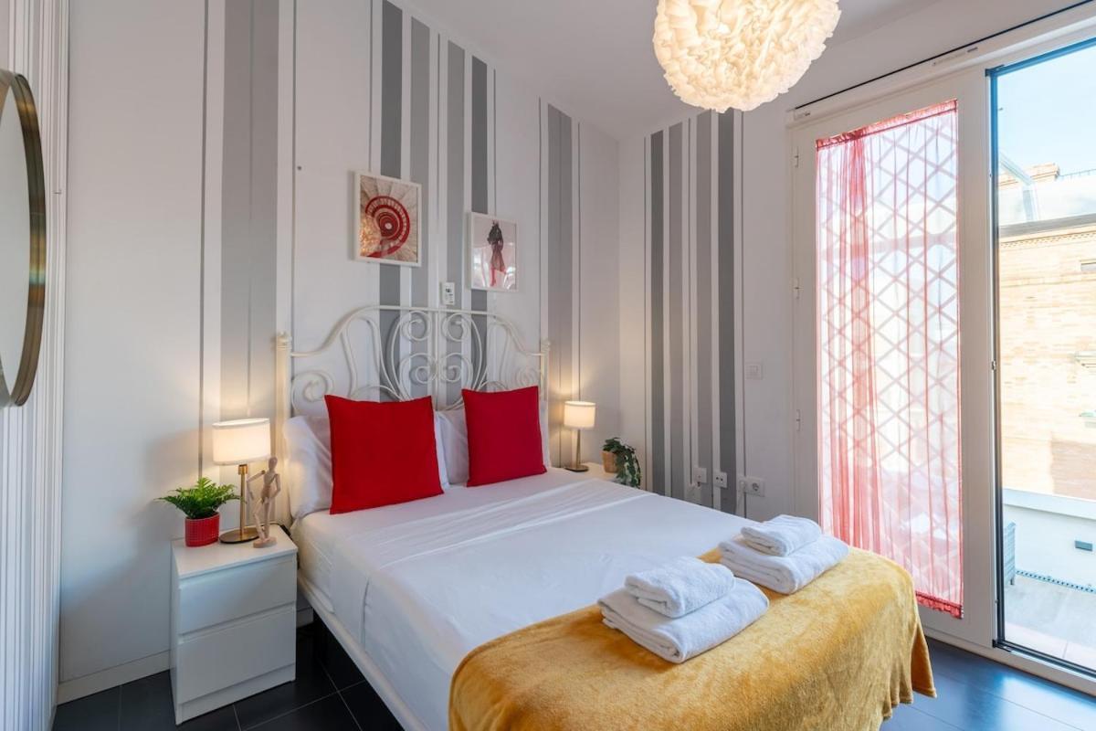Apartment C2 With Terrace In The Arenal, Cathedral Seville