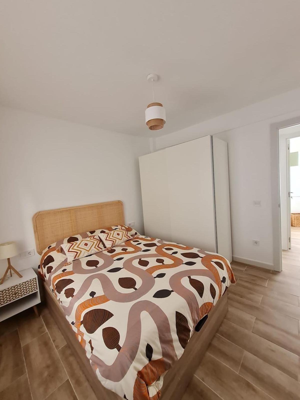 Triana Jacinto Apartmento * Seville