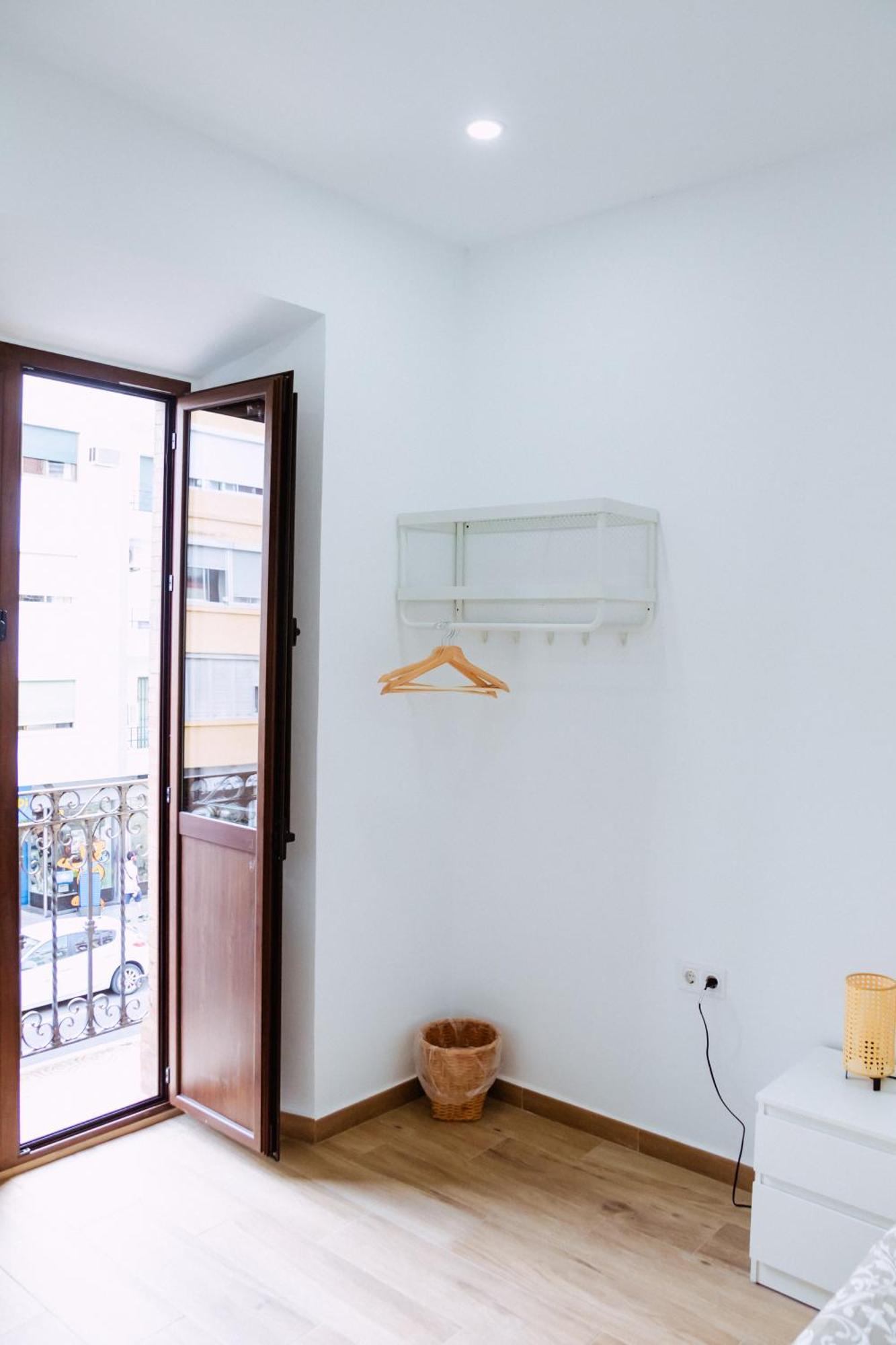 Hostel Triana Riverside Seville