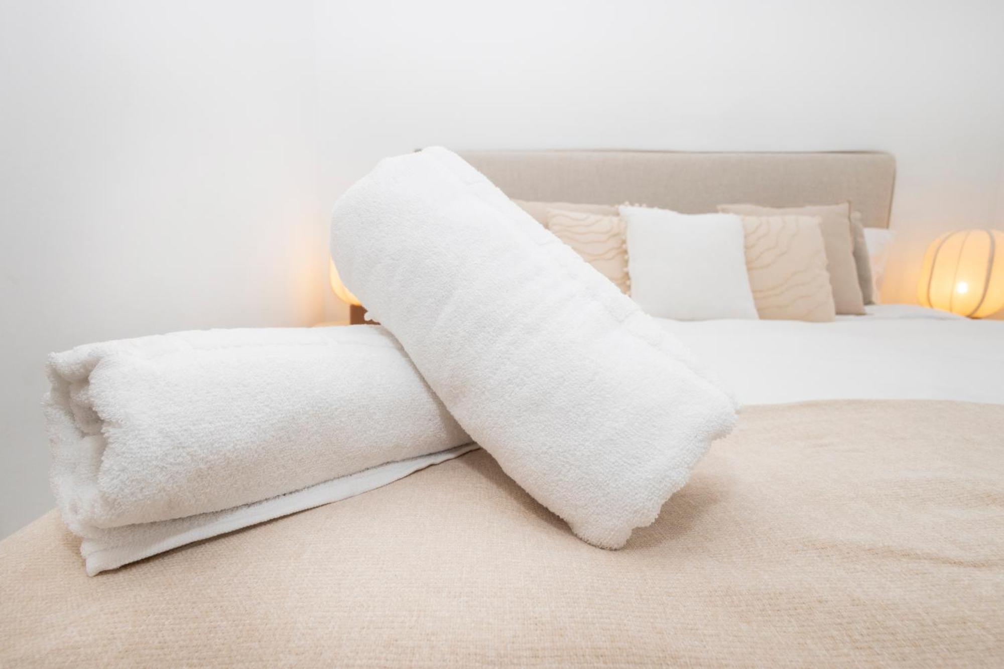 Apartment Columnas De Hercules - Great Location!