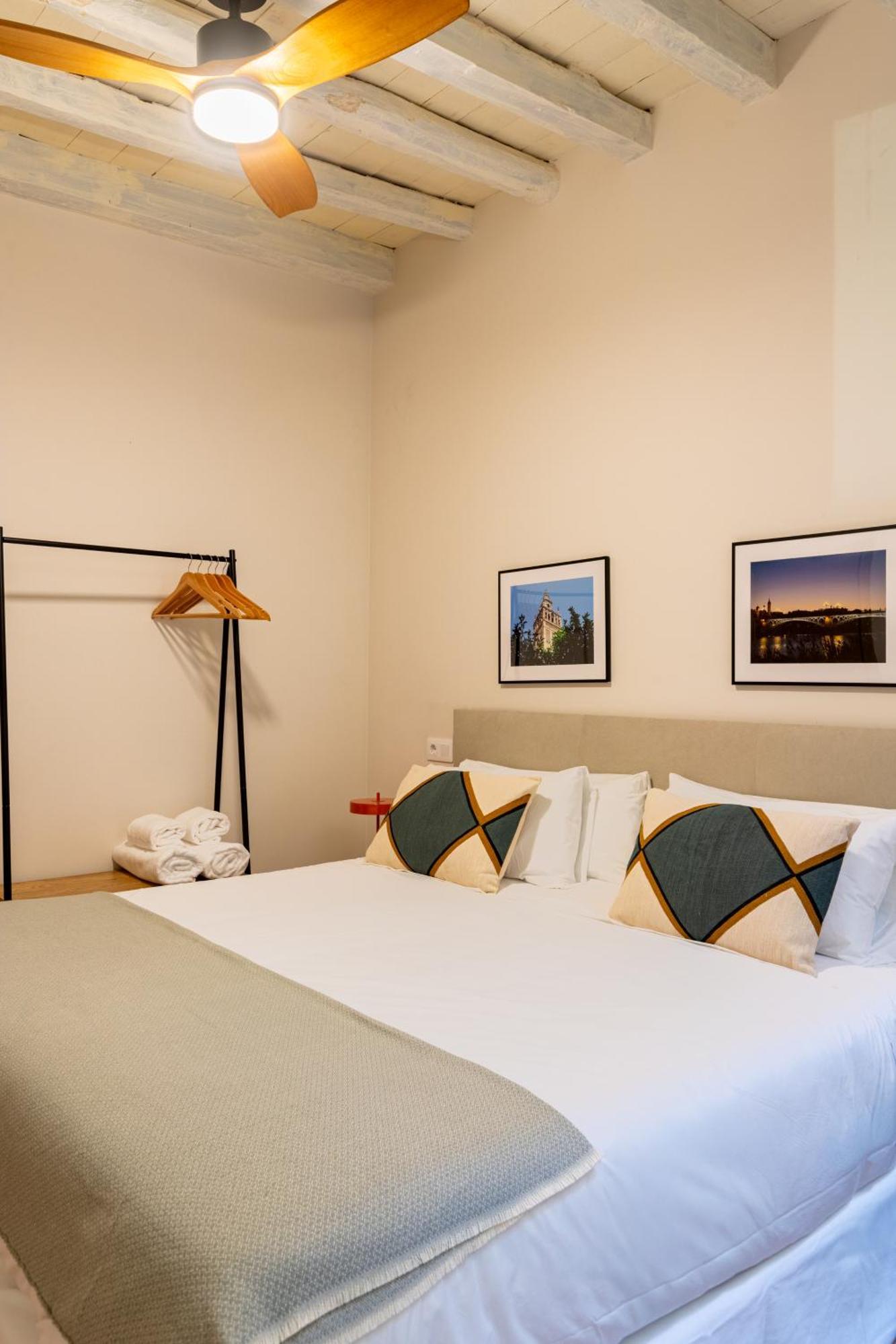 Aparthotel O&l Casa Barrabas