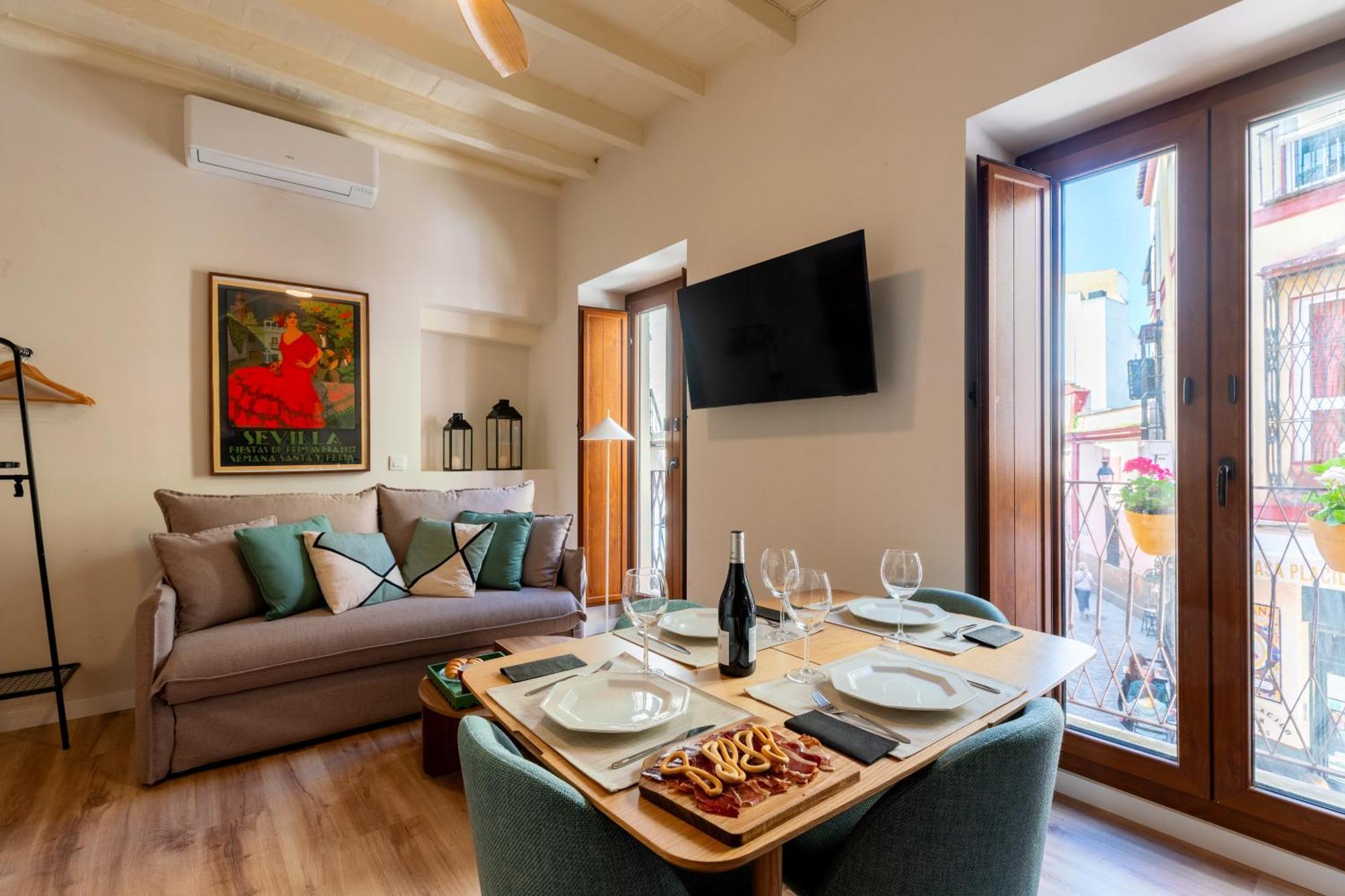 Aparthotel O&l Casa Barrabas Seville