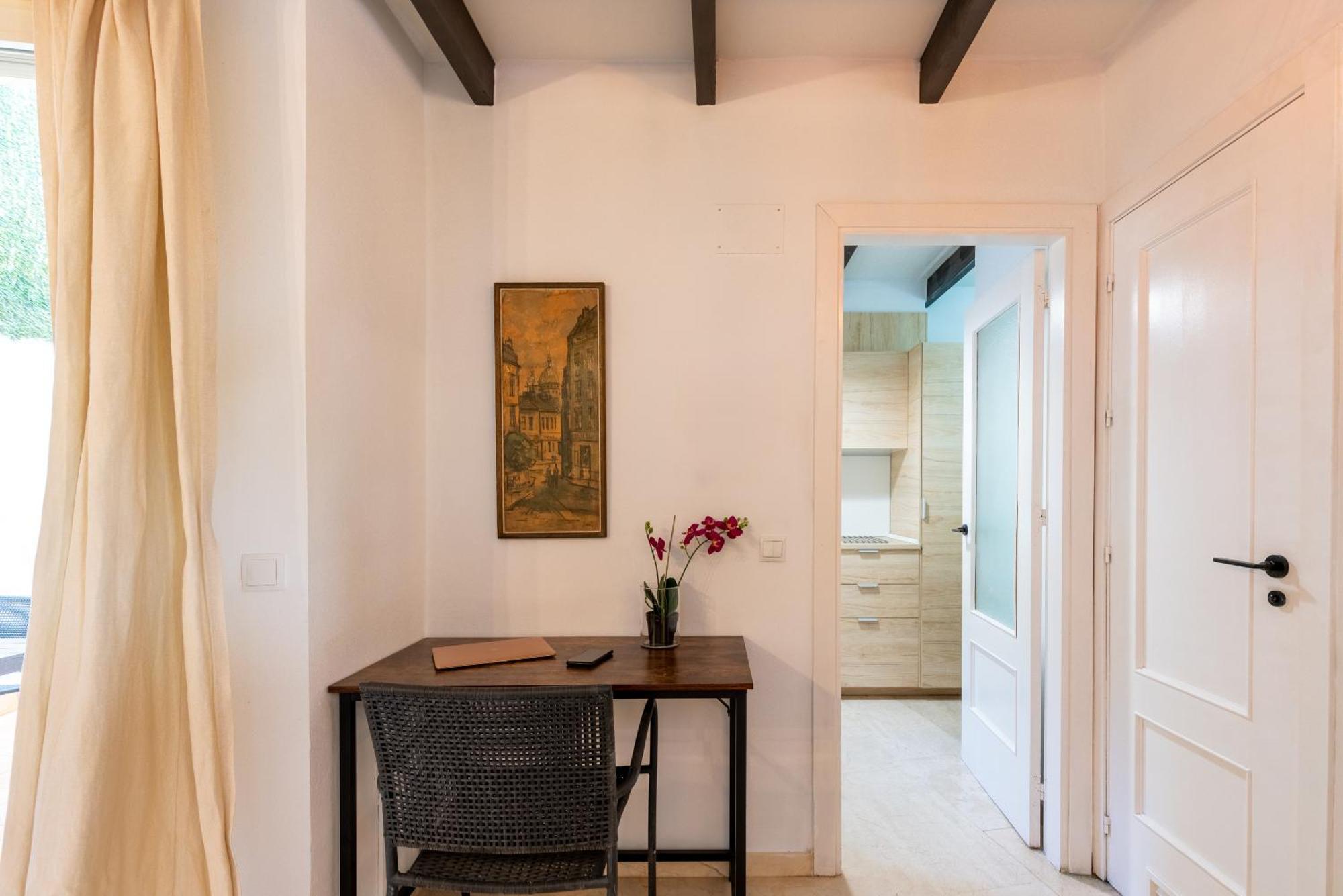 Behouse Calatrava Apartment