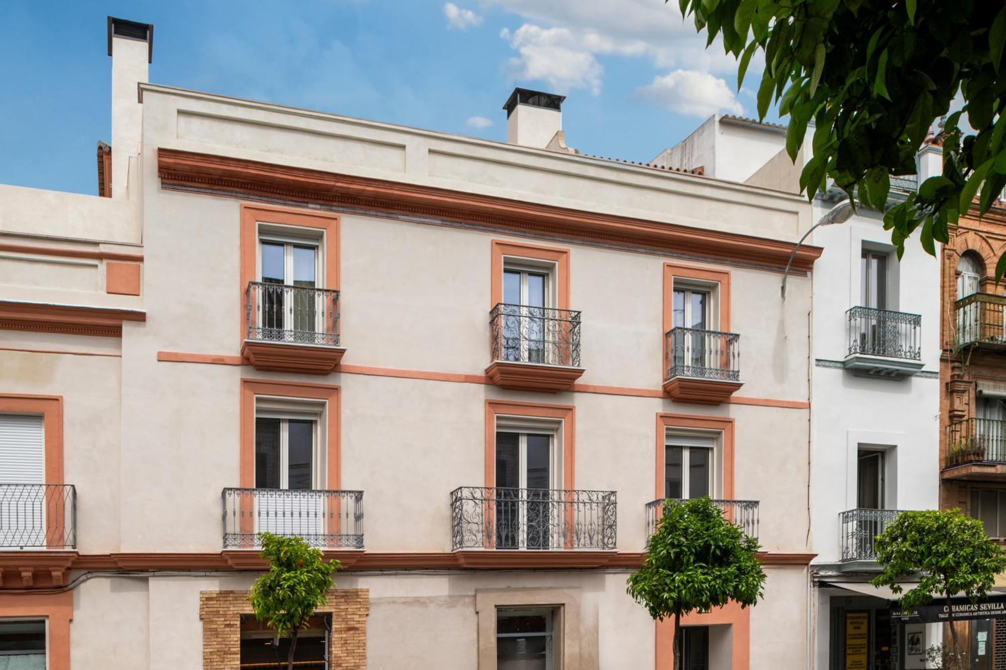 Magno Altozano * Seville