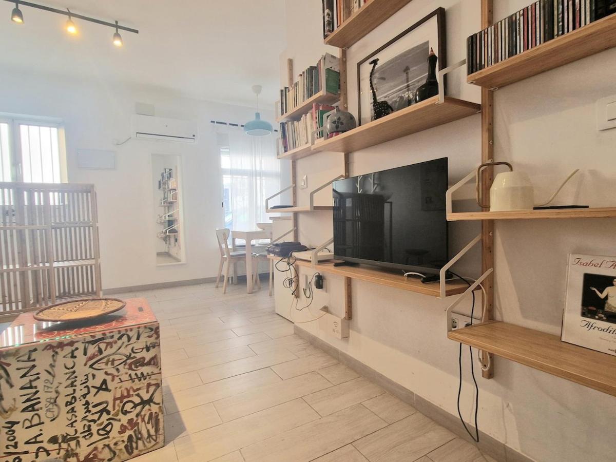 2-bedroom In Downtown Dionisio Apartment *