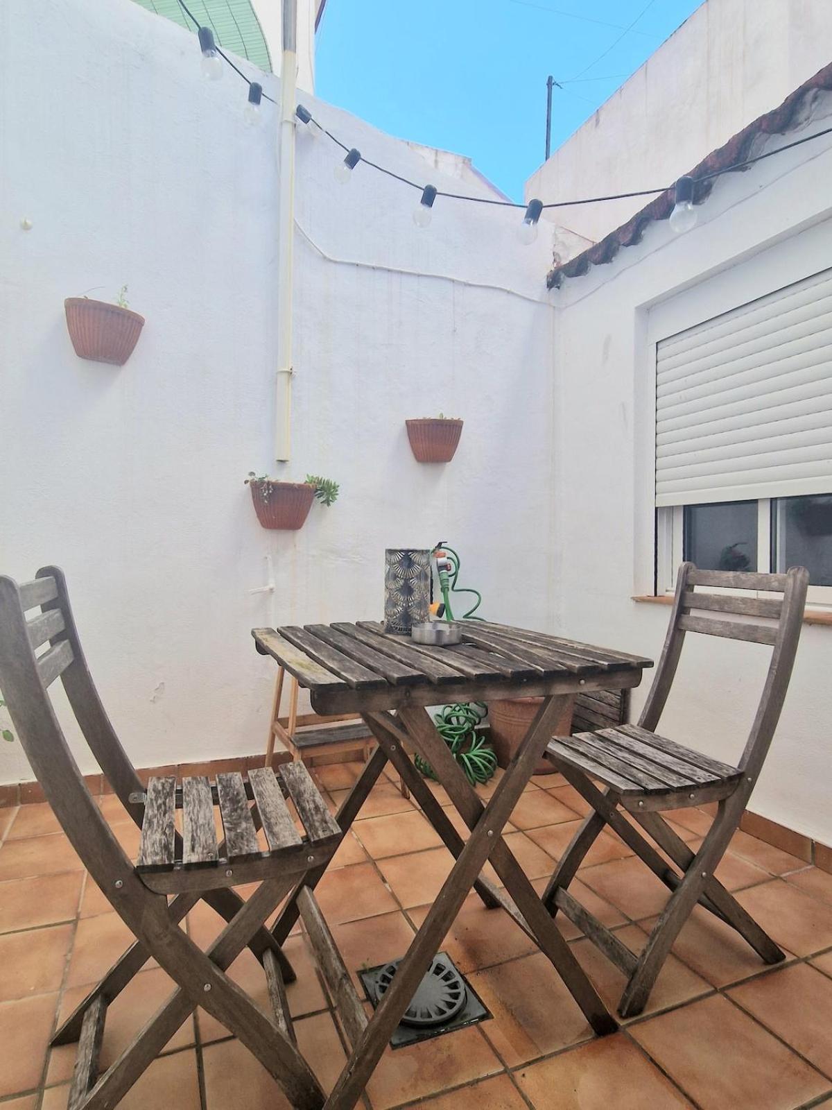 Apartment 2-bedroom In Downtown Dionisio Seville