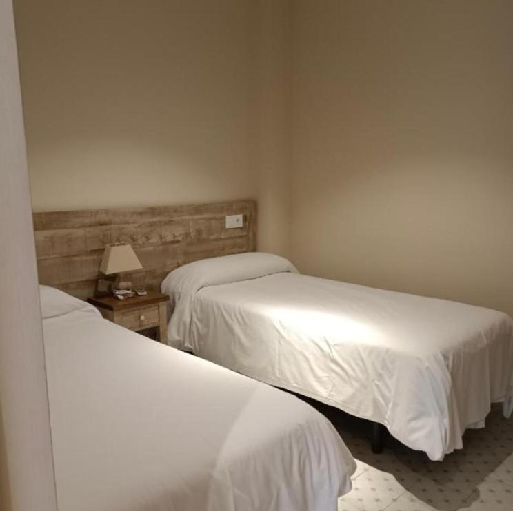 Pureza Triana 88 Seville