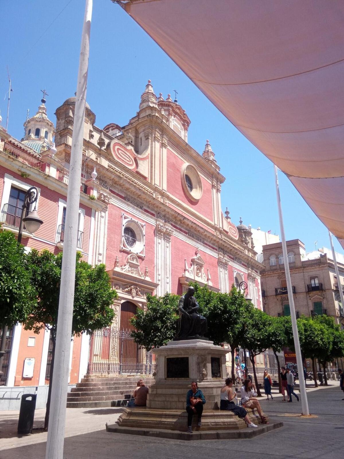 Urban Chic 1 Bedroom Elevator, Ac, Wifi, Calm Seville