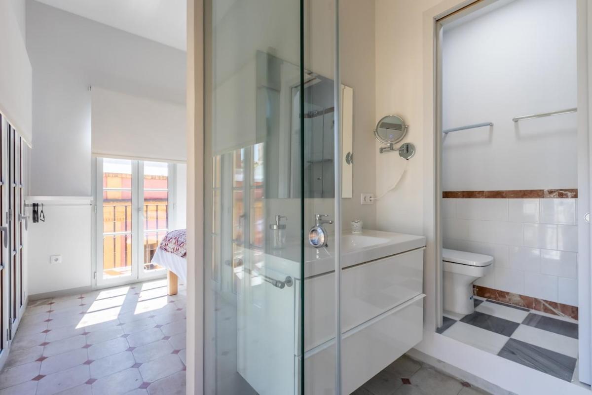 Aoa Alcazar Apartment