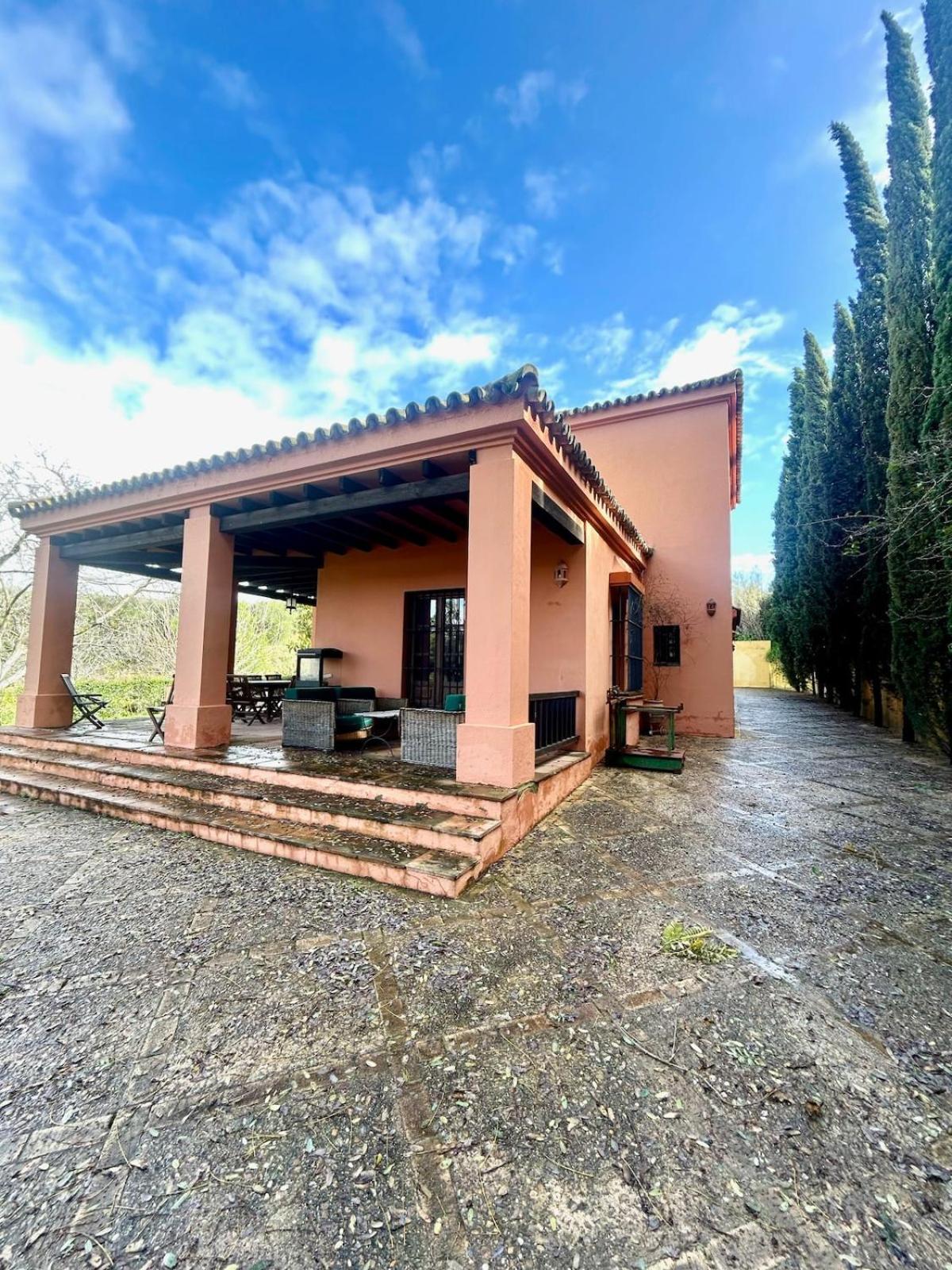 Villa Hispalis De Sanlucar