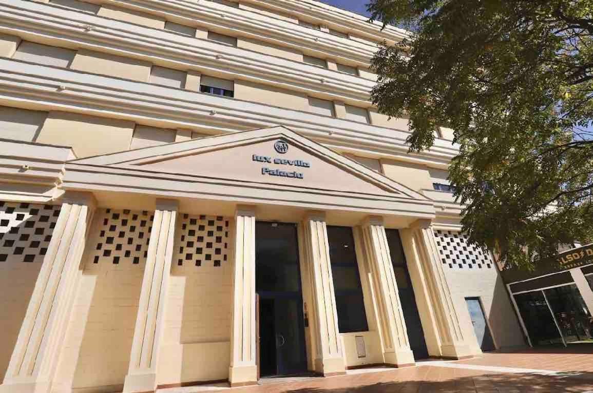 Precioso Estudio Con Parking Seville