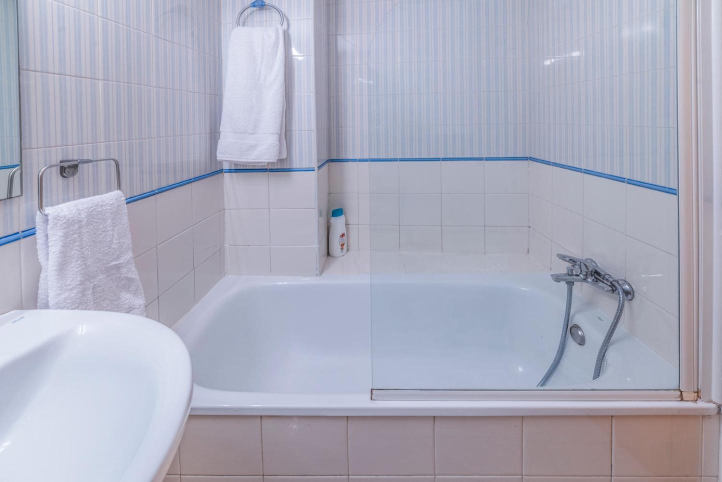 Apartment Aires De Triana Riverside Seville