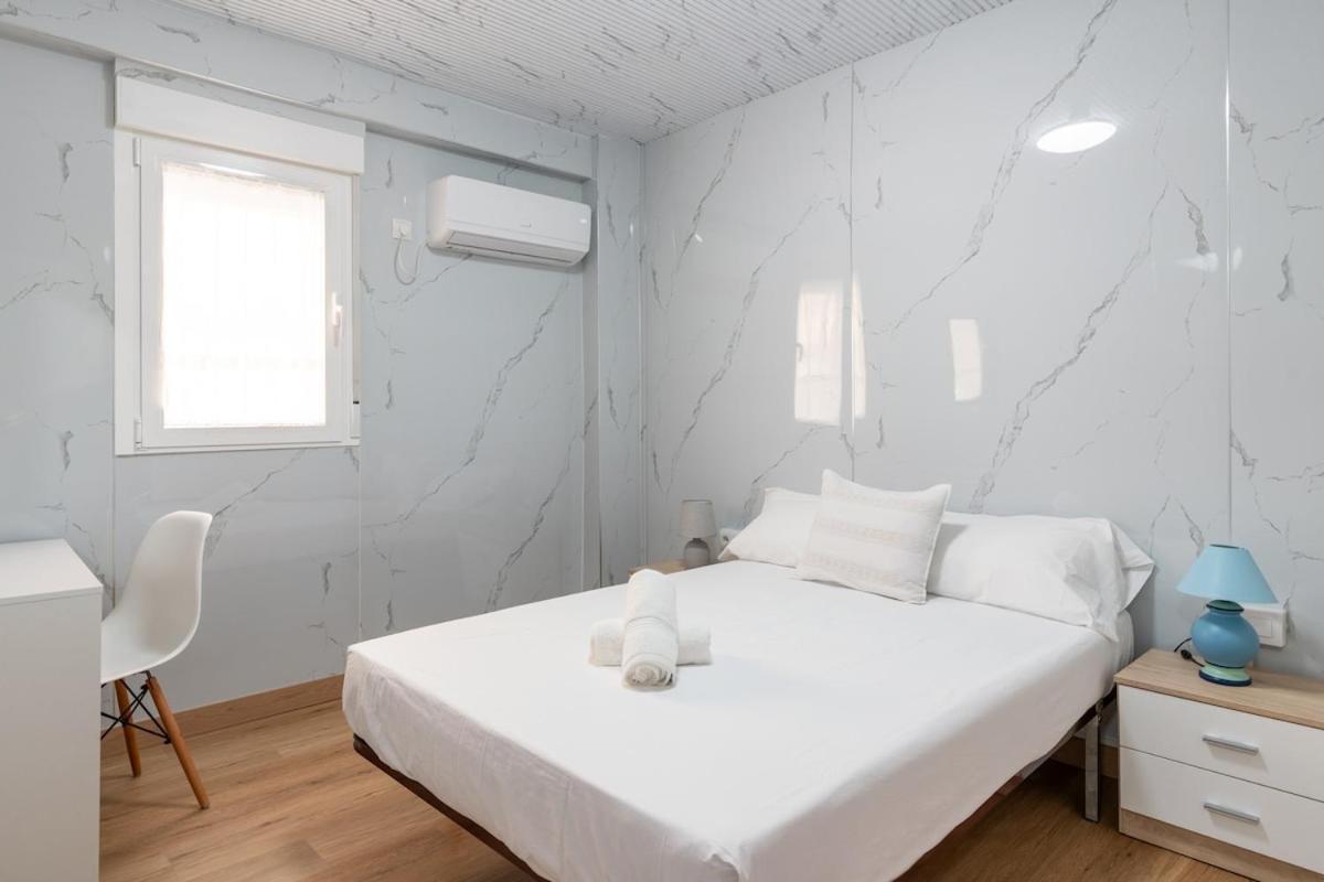 Casa Feria, Moderno En Seville