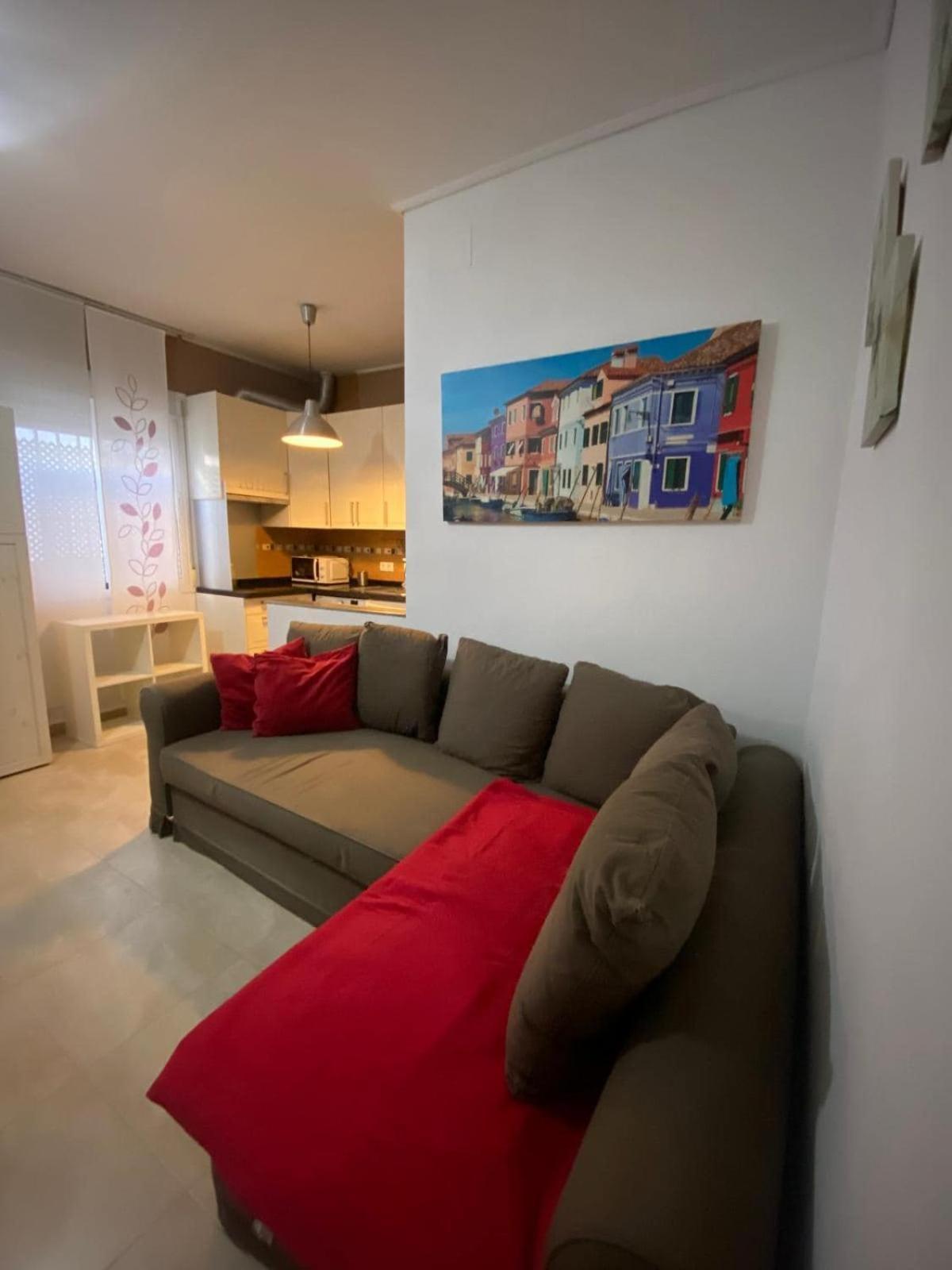 Familiar Gran Plaza Apartment *