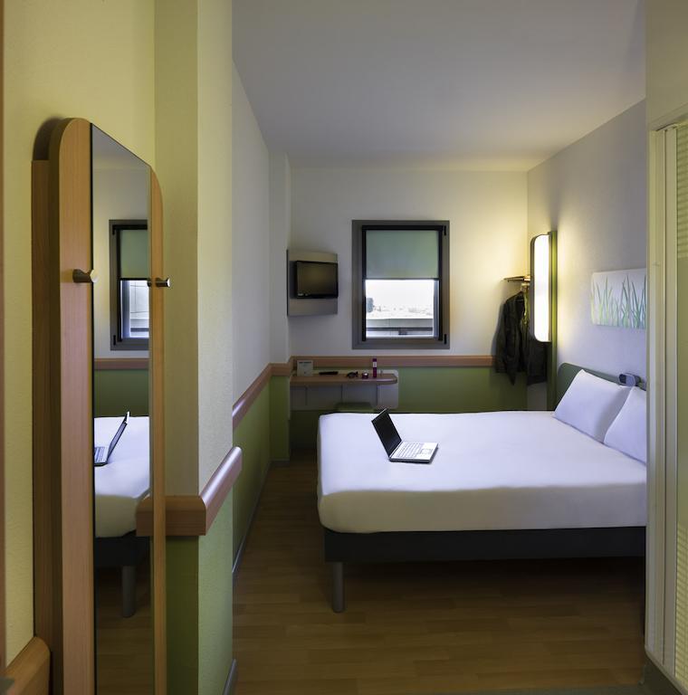 Ibis Budget Aeropuerto Seville