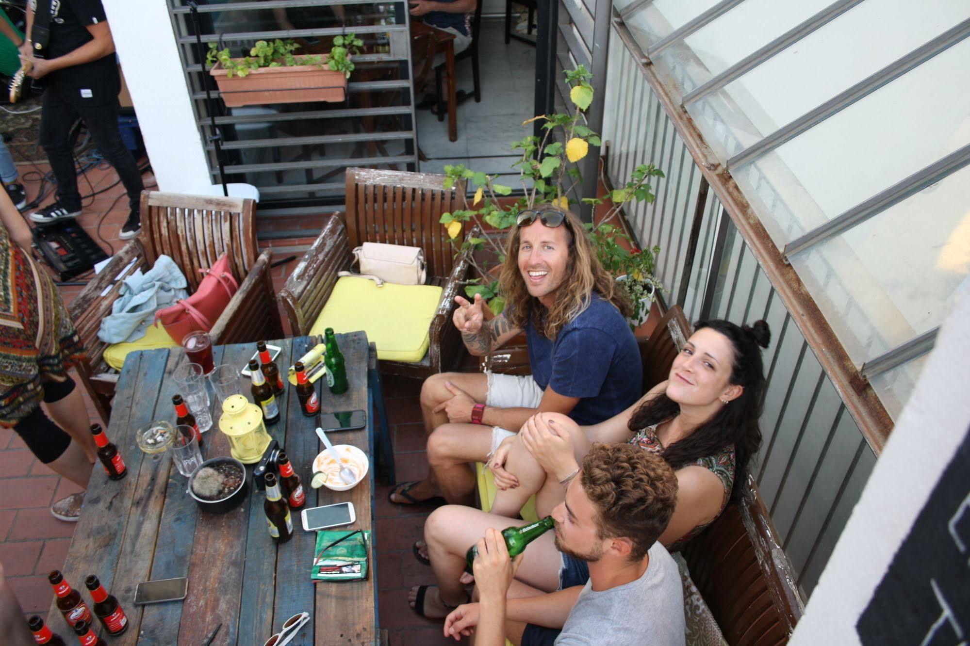 Joy Setas Coworking Hostel