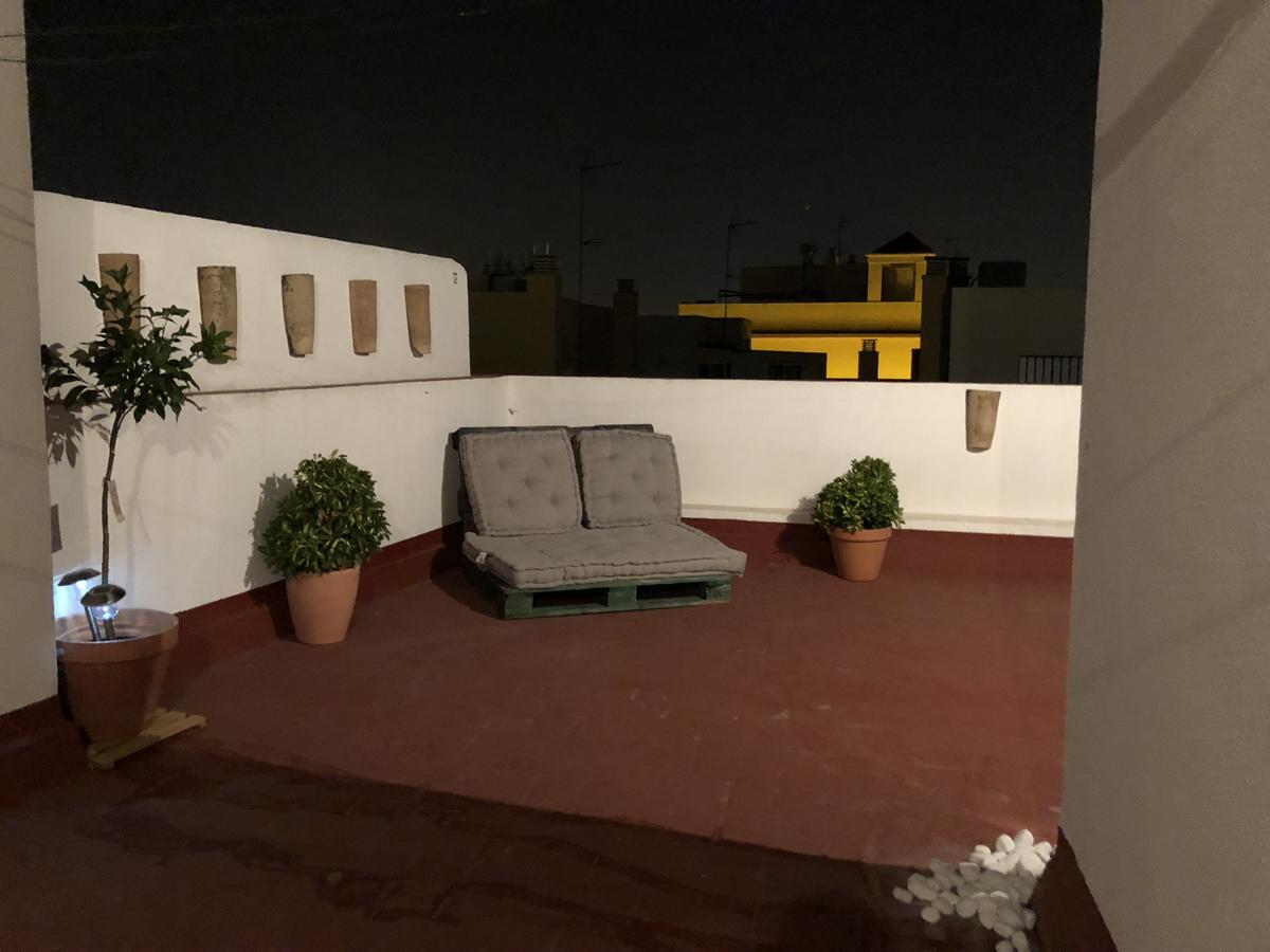 Homestay Serva La Bari Seville