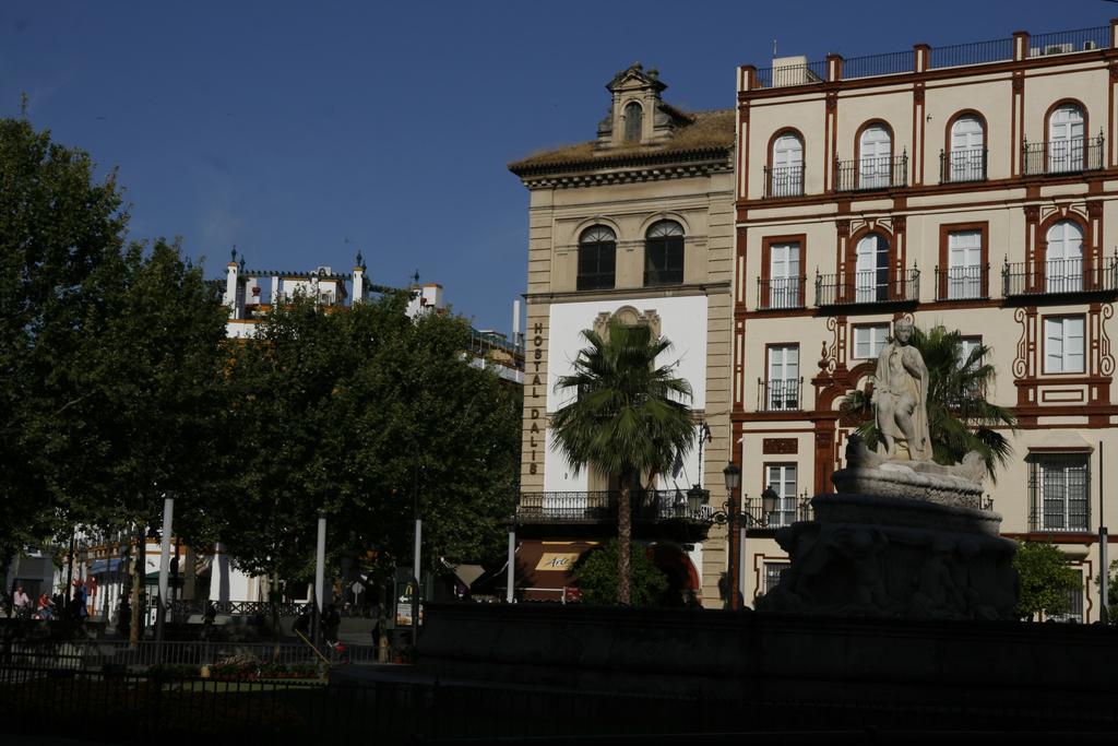 Dalis 2* Seville