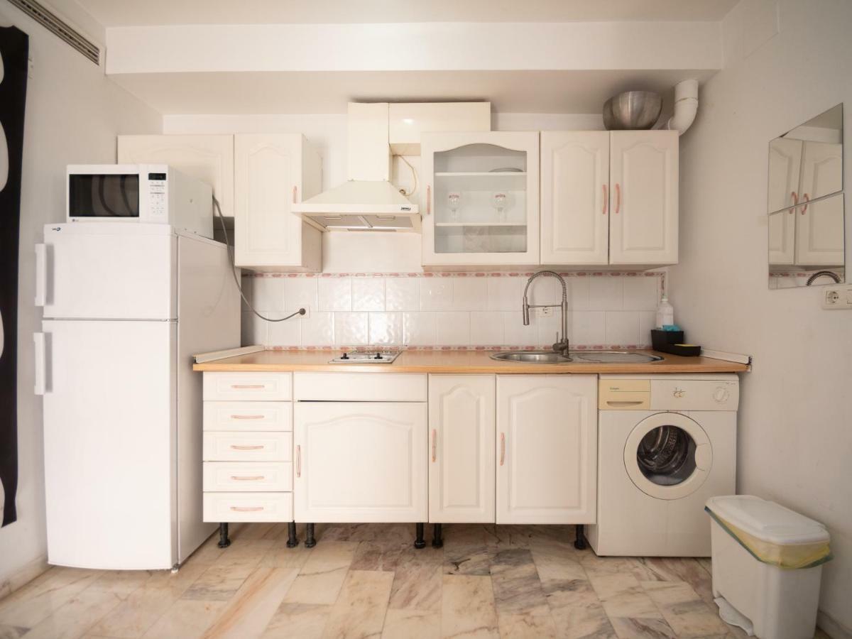 Hostel Arc House (adults Only) *