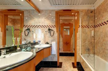 Hotel Tryp Macarena