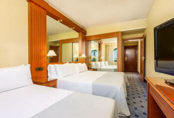 Tryp Macarena Hotel Sevilla