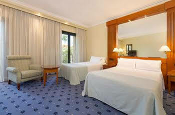 Tryp Macarena Sevilla