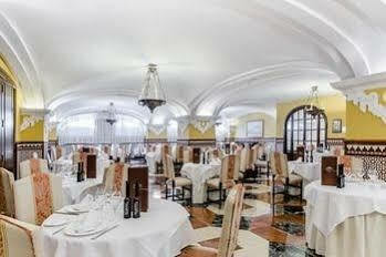 Tryp Macarena Hotel Sevilla