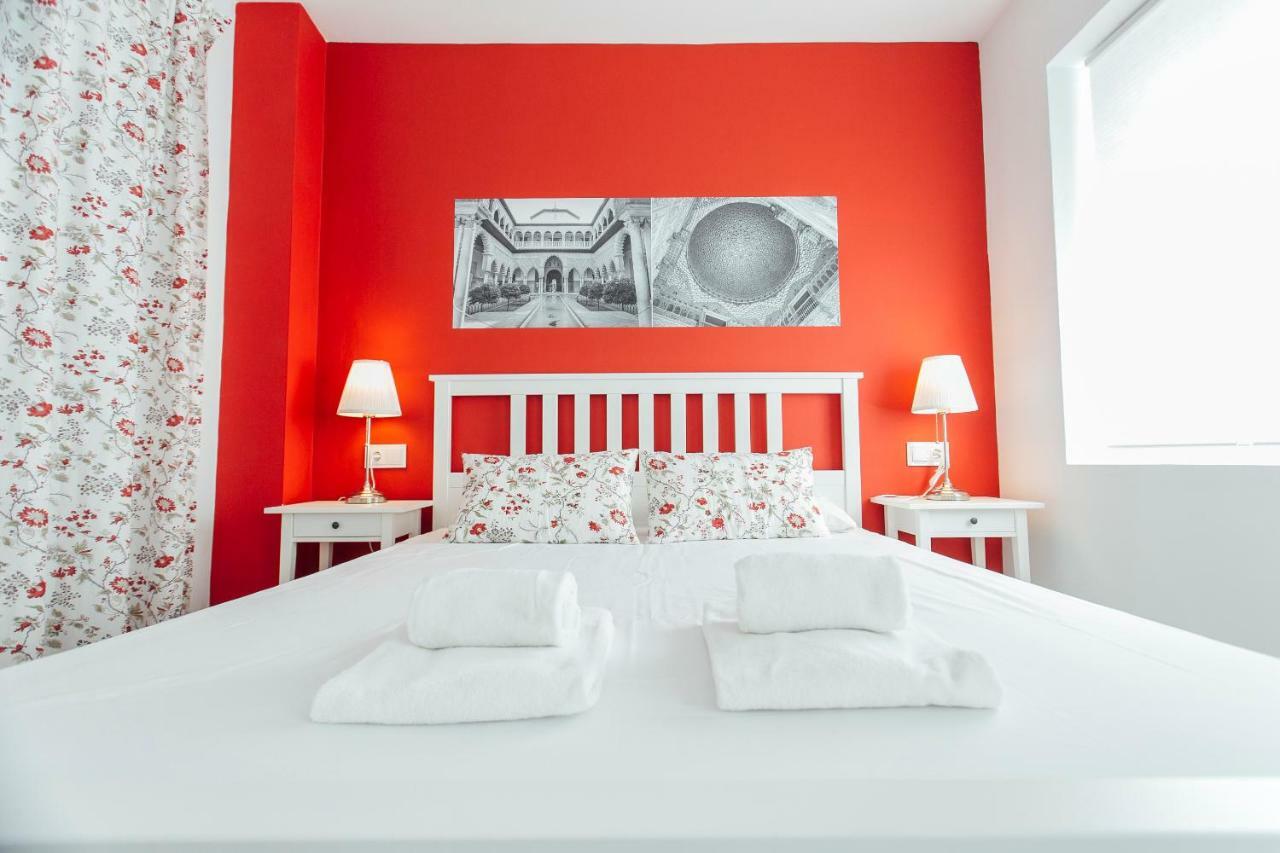 Colorful And Diaphanous- 3bd 1bth - Peral Apartment Seville