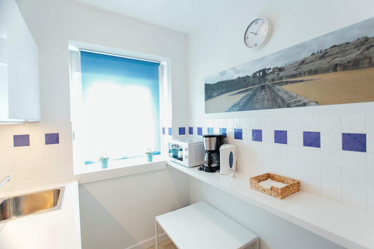 Apartment Colorful And Diaphanous- 3bd 1bth - Peral