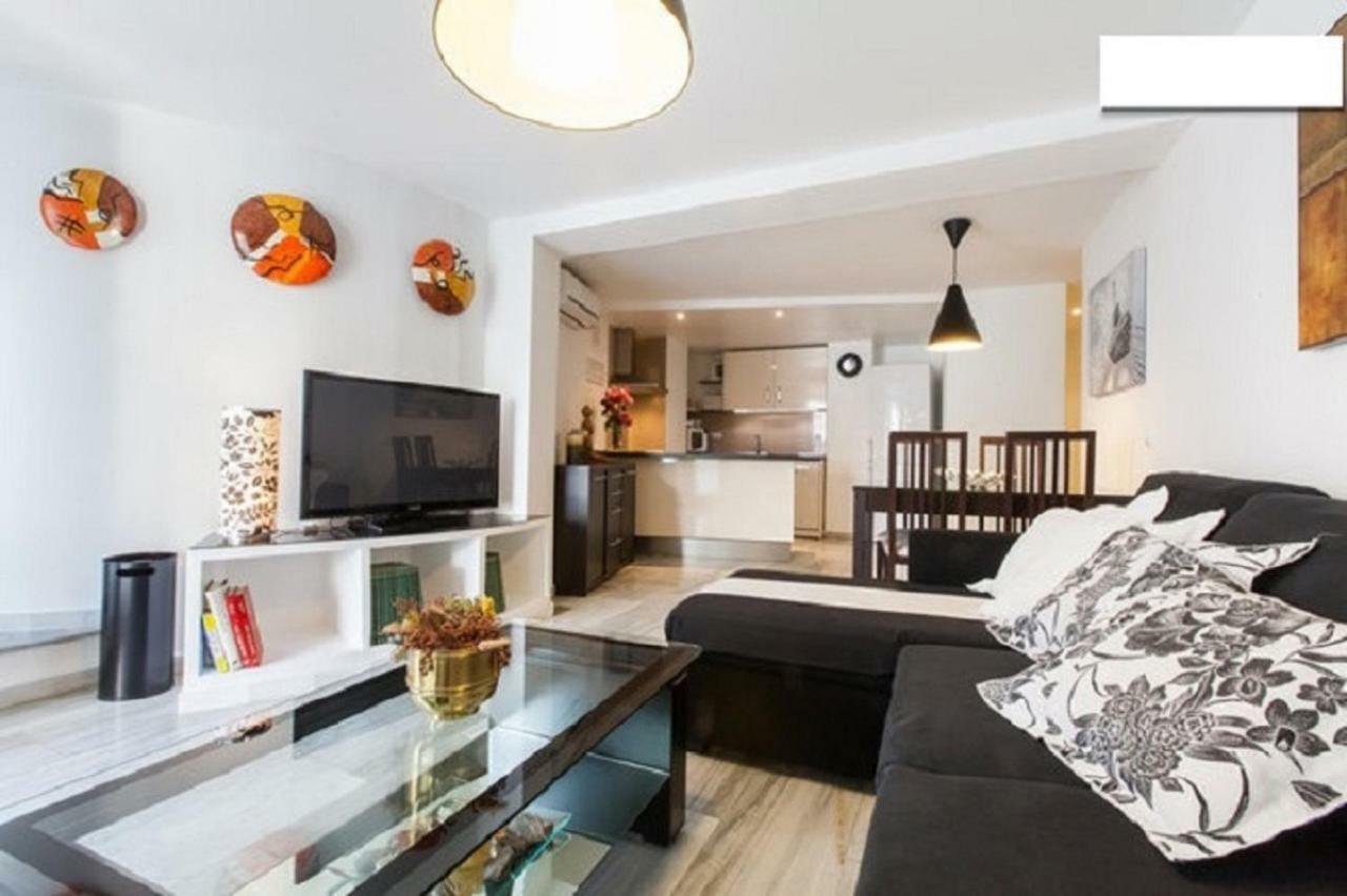 Apartment Center