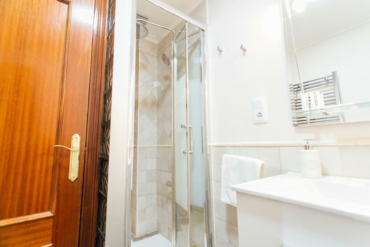 Apartment Idilico Atico En Triana-3bd+1bth