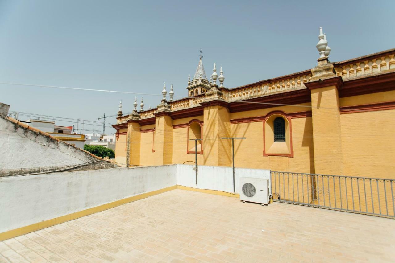 Idilico Atico En Triana-3bd+1bth *