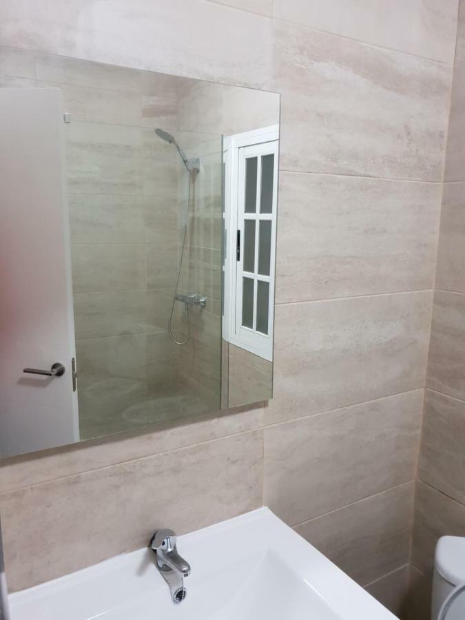 Apartment Atico En Triana Con Terraza 36m2 Y Jacuzzi