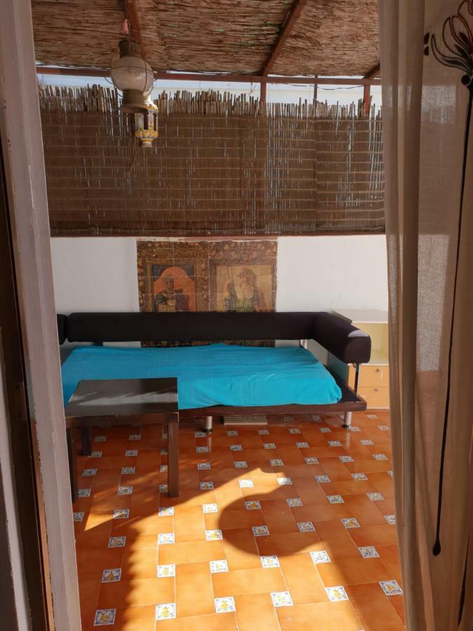 Atico En Triana Con Terraza 36m2 Y Jacuzzi Seville