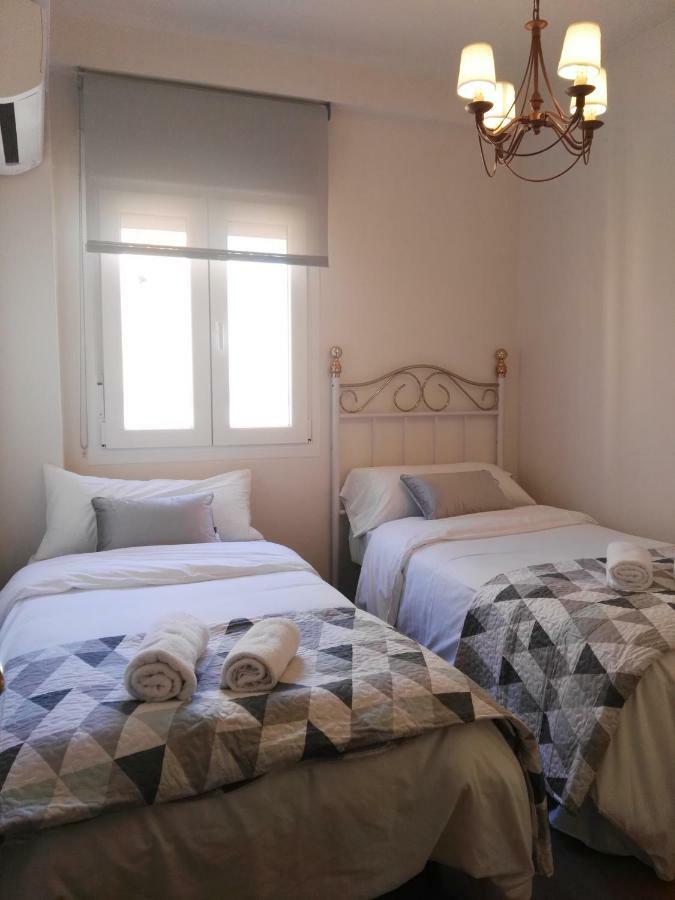 Idilico Atico En Triana-3bd+1bth Apartment Seville
