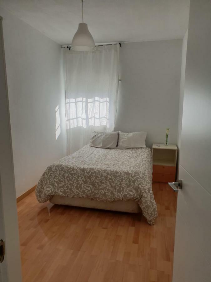 Atico En Triana Con Terraza 36m2 Y Jacuzzi Apartment
